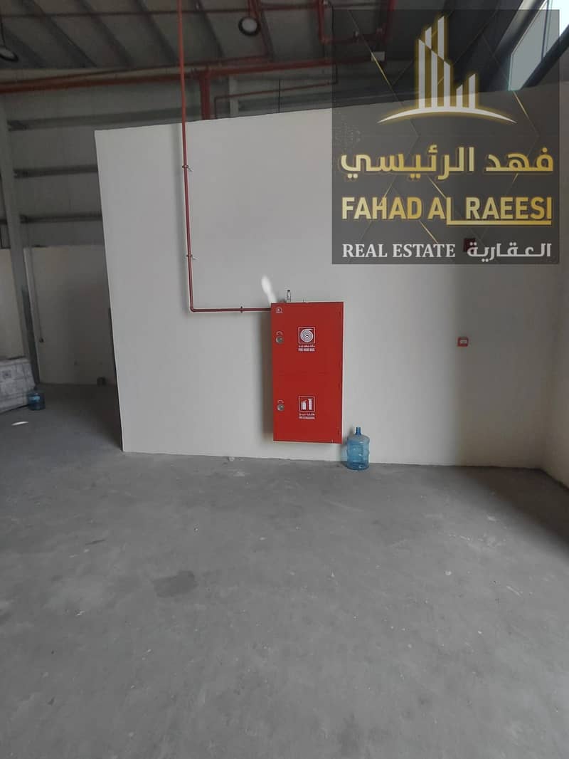 14 c93bad64-52ca-484c-b1a4-9fc1fab0a461. jpg