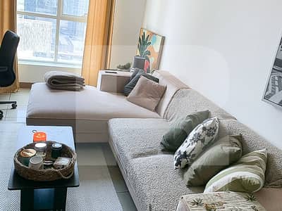 1 Bedroom Apartment for Rent in Dubai Marina, Dubai - Huge And Upgraded | Golf Side View | Vacant