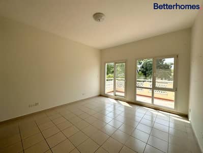 5 Bedroom Villa for Rent in The Meadows, Dubai - Well Maintained | Park Backing | Vacant