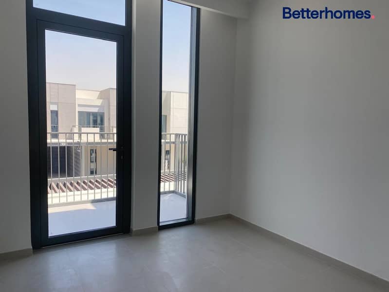 Best Location | Green Belt | Fantastic Condition