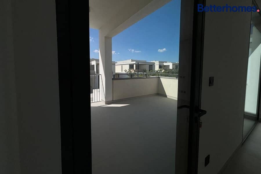 Brand New I Garden Suite l Driver Room - Image 12