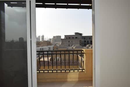 1226 sqft HUge Balcony 1 Bedroom in DV3 1226 sqft HUge Balcony 1 Bedroom in DV3