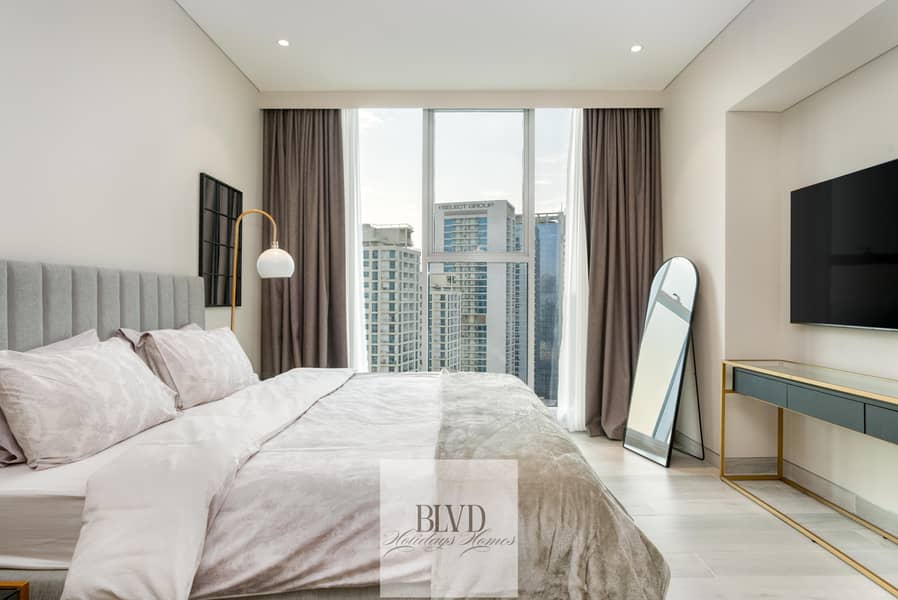 BLVD | Iconic Marina Views w/ Rooftop Pool & Sauna - Image 10