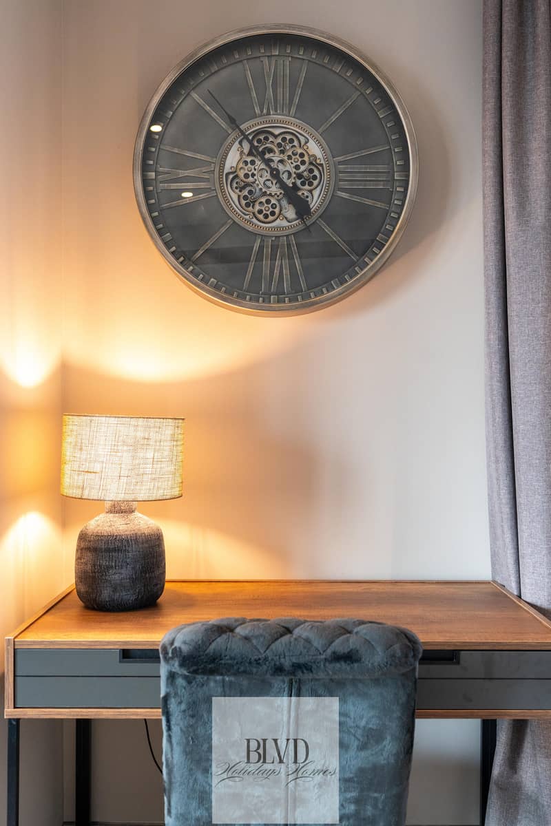 BLVD | Iconic Marina Views w/ Rooftop Pool & Sauna - Image 14