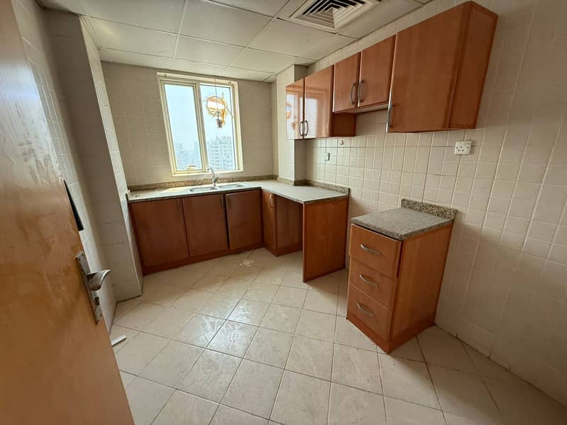 9 d360c14e-cb25-4b30-ab66-5284548bbf0d. jpg