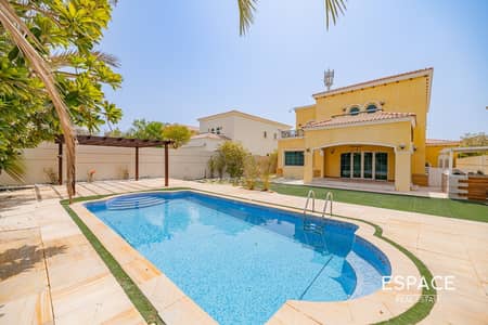 4 Bedroom Villa for Rent in Jumeirah Park, Dubai - 4 BR | Vastu Compliant | Private Pool
