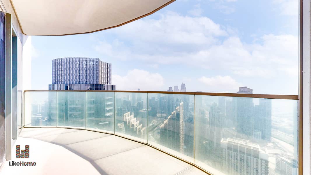 17 11-Downtown-Grande-Signature-6610-Living-Room (12). jpg