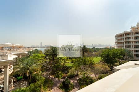 2 Bedroom Flat for Sale in Palm Jumeirah, Dubai - Furnished | Vacant | Beach Access | Skyline Views