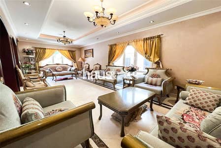 5 Bedroom Villa for Rent in The Meadows, Dubai - Opposite Lake | Extended | Available November
