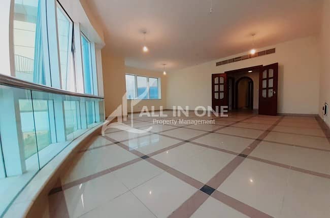 Fantastic 3 Bedroom Apartment in Corniche @AED 135000 Yearly