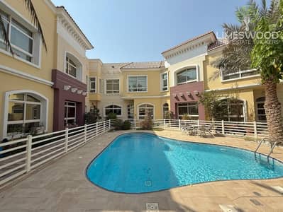 فیلا 3 غرف نوم للايجار في مردف، دبي - IMG-20250924-WA0053. jpg