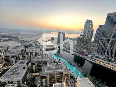 2 Bedroom Apartment for Rent in Dubai Creek Harbour, Dubai - Mid High Floor | Water View | Kitchen appliances