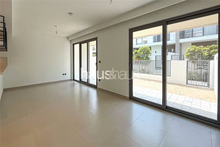 3 Bedroom Townhouse for Rent in Tilal Al Ghaf, Dubai - Brand New | Opposite Pool and Park | Open Kitchen