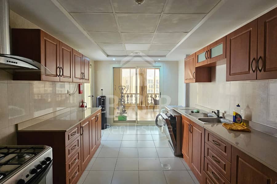 4 2BR-Marina-E11. jpg