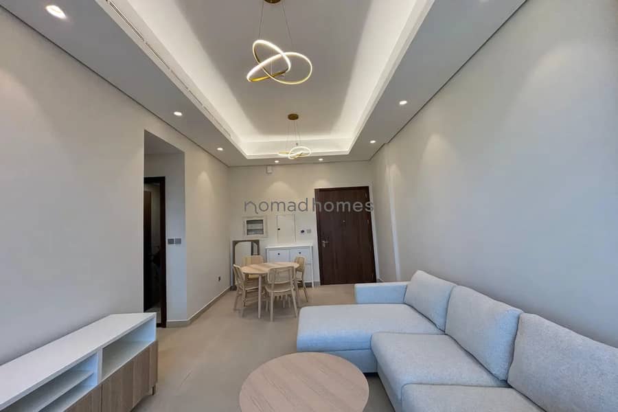 FULLY FURNISHED | BRAND NEW | DEAL | VACANT