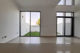 STYLISH 2BR+STUDY | BRIGHT INTERIOR | THE PULSE