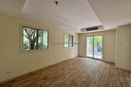 2 Bedroom Villa for Rent in The Springs, Dubai - SEMI-UPGRADED | CORNER UNIT | VACANT | HUGE GARDEN
