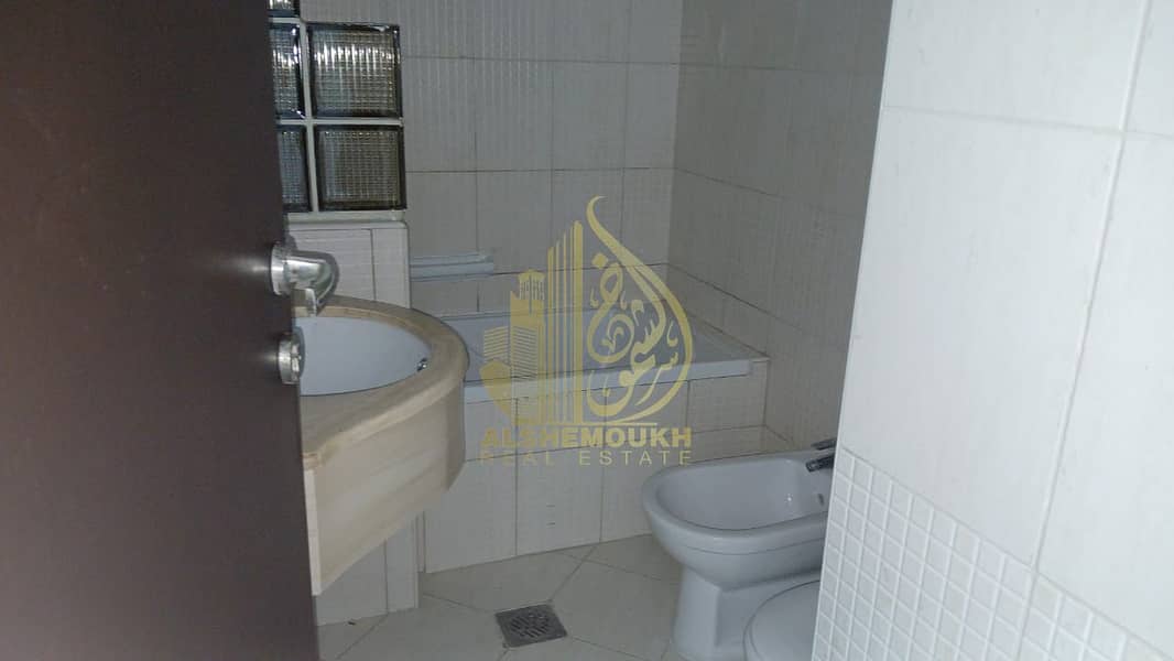 11 صورة واتساب بتاريخ 1447-02-15 في 12.41. 35_ba0defbd. jpg
