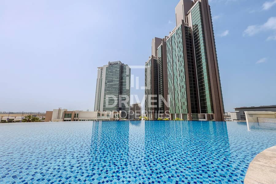 Spectacular Vacant Spacious Apartment | Hot Deal