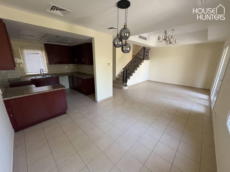 Vacant Now | Spacious Layout | Great Price - Image 6