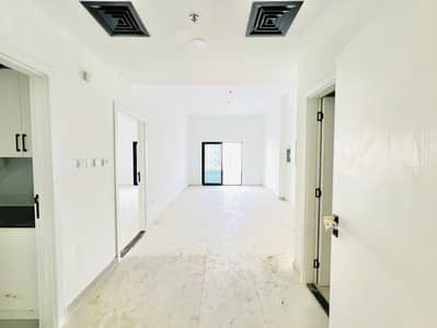 1 Bedroom Apartment for Rent in International City, Dubai - 2580bf40-befd-4b81-a4e5-f26ca1b48b8d. jpg