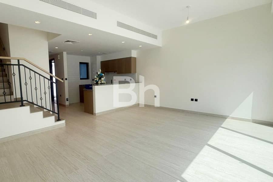 位于大马士革湖住宅,圣托里尼别墅 3 卧室的联排别墅 2750000 AED - 12879720 位于大马士革湖住宅,圣托里尼别墅 3 卧室的联排别墅 2750000 AED - 12879720