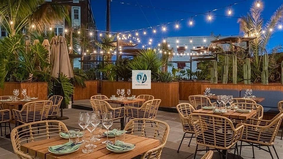 14 los-angeles-rooftop-restaurant-l. jpg