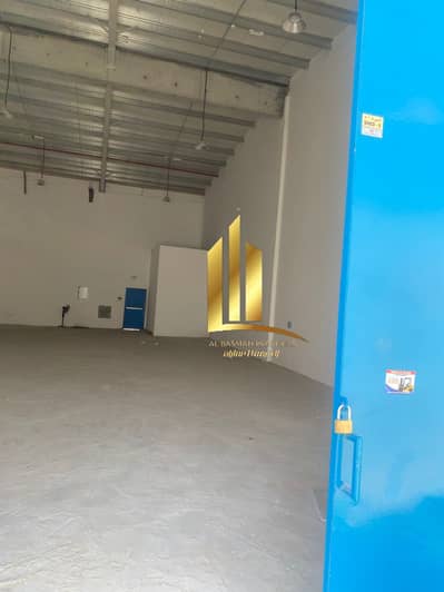 مستودع  للايجار في صناعية الصجعة، الشارقة - IMG-20250924-WA0065. jpg