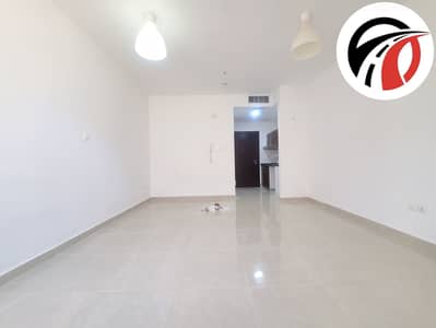 استوديو  للايجار في المدينة العالمية، دبي - 20250924_131218. jpg