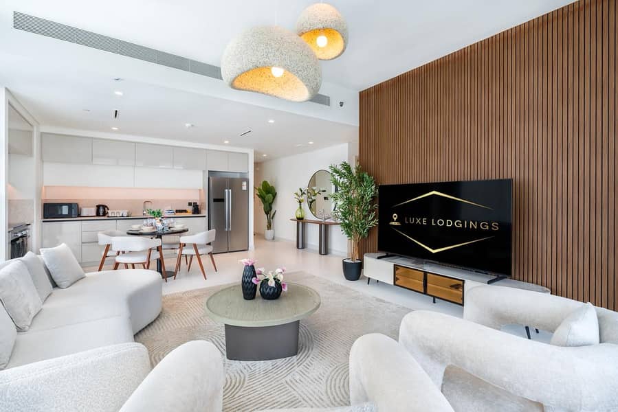 LUXE EMAAR BEACHFRONT | CORNER UNIT | 3BR+MAIDS - Image 10