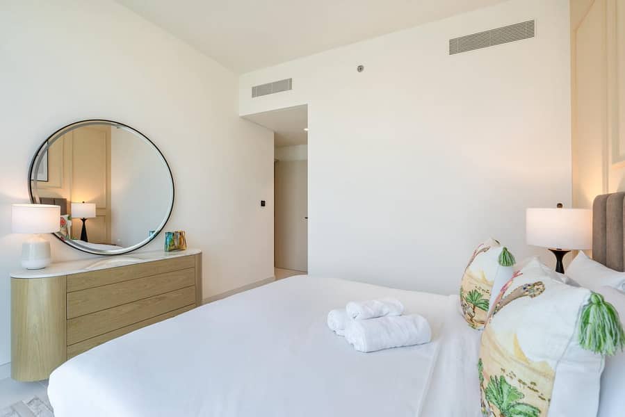 LUXE EMAAR BEACHFRONT | CORNER UNIT | 3BR+MAIDS - Image 15