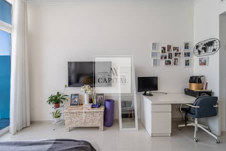 Studio for Sale in DAMAC Hills, Dubai - High Floor | Prime Community | Modern Living