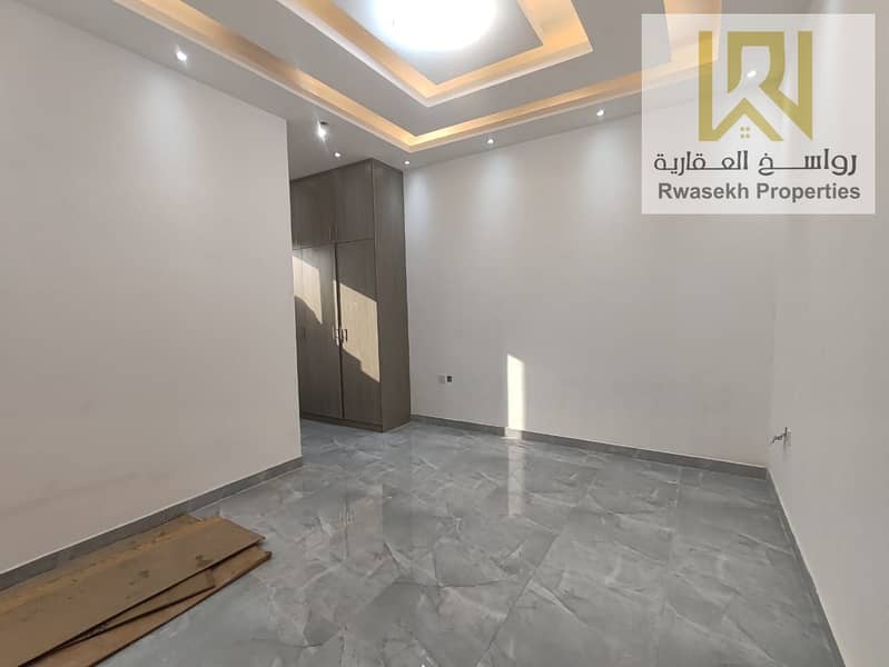 8 6db16f6d-0593-4249-aaa5-709c33b2e907. jpg