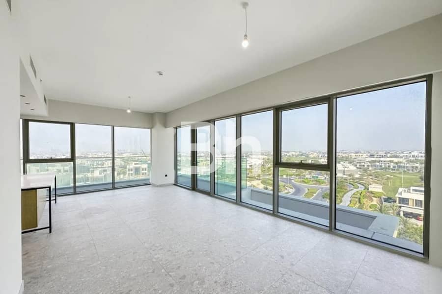 Large Balcony | Maids Room | Golf Course View