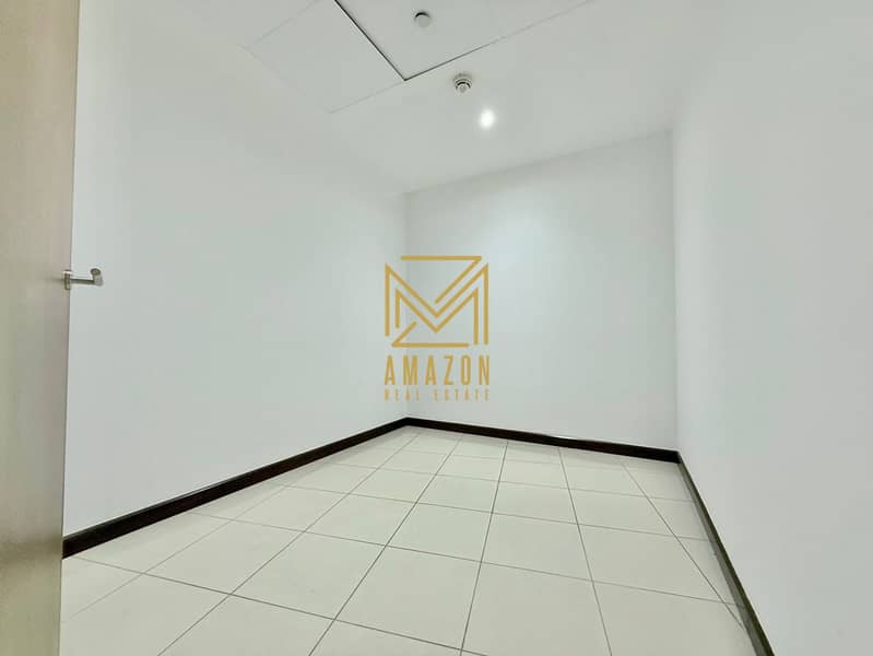 17 Marsa Plaza 5. jpg