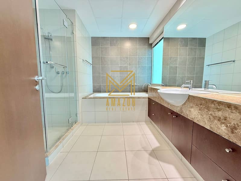 20 Marsa Plaza 24. jpg
