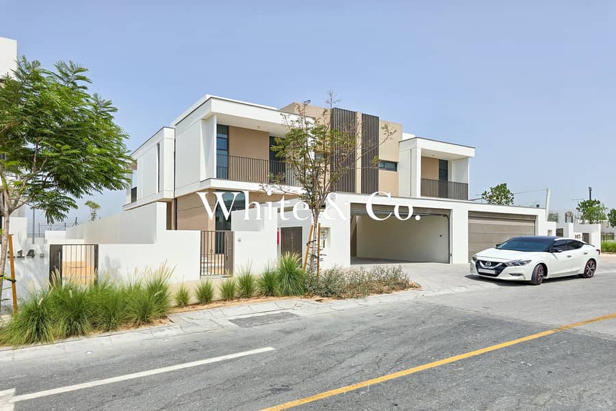 Single Row | Landscaped | Vacant