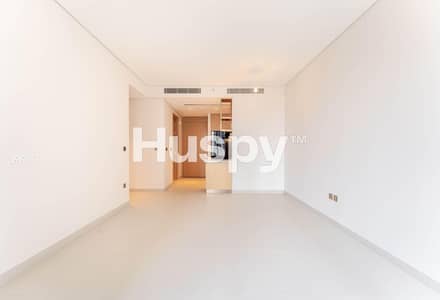 2 Bedroom Flat for Rent in Downtown Dubai, Dubai - Brand New | Large Layout | Exclusive