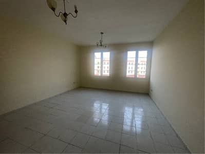 Studio for Rent in International City, Dubai - 1. jpg
