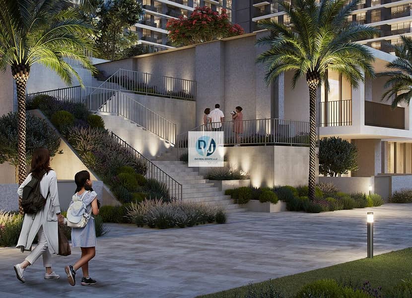 Resale | High Floor | Cinematic views | Motivated Seller - Image 6