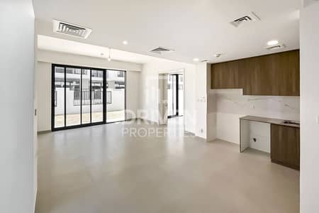 4 Bedroom Townhouse for Rent in Town Square, Dubai - Brand New Townhouse | Elegant Layout | Spacious