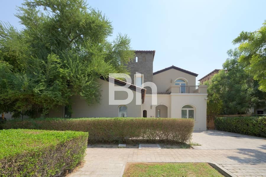 位于朱美拉高尔夫庄园，锡耶纳湖社区 6 卧室的别墅 15300000 AED - 12879718