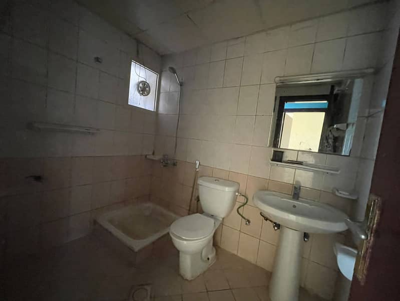 5 IMG-20250924-WA0190. jpg