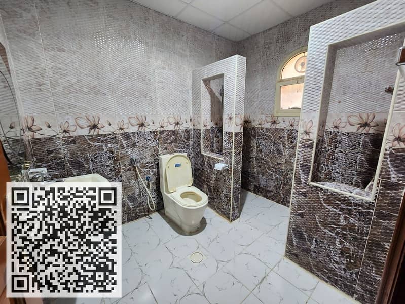 18 16d4d974-db35-420d-b56c-c9ea3131ad9c. jpg