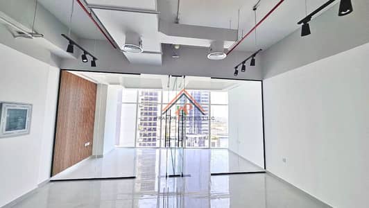 商业湾， 迪拜 写字楼待租 - IMG-20250923-WA0118. jpg