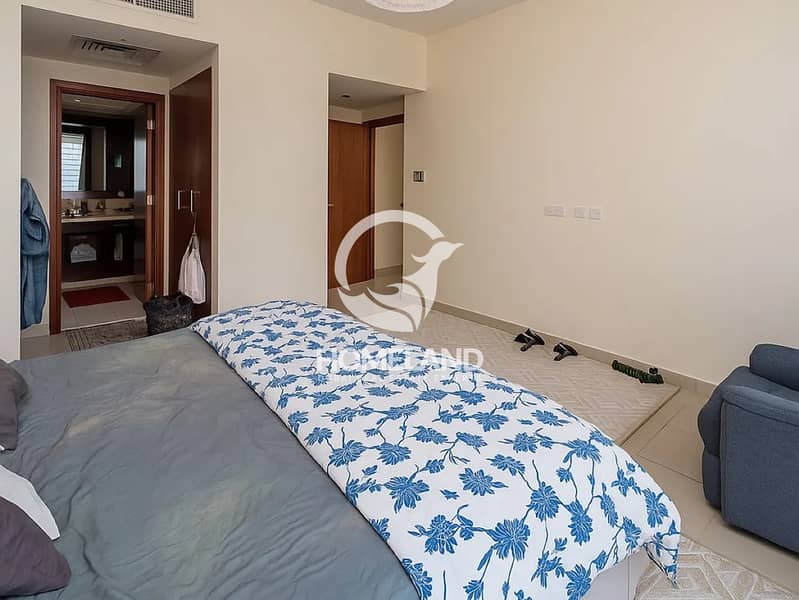 Stunning views | Top Location | Spacious Unit - Image 8