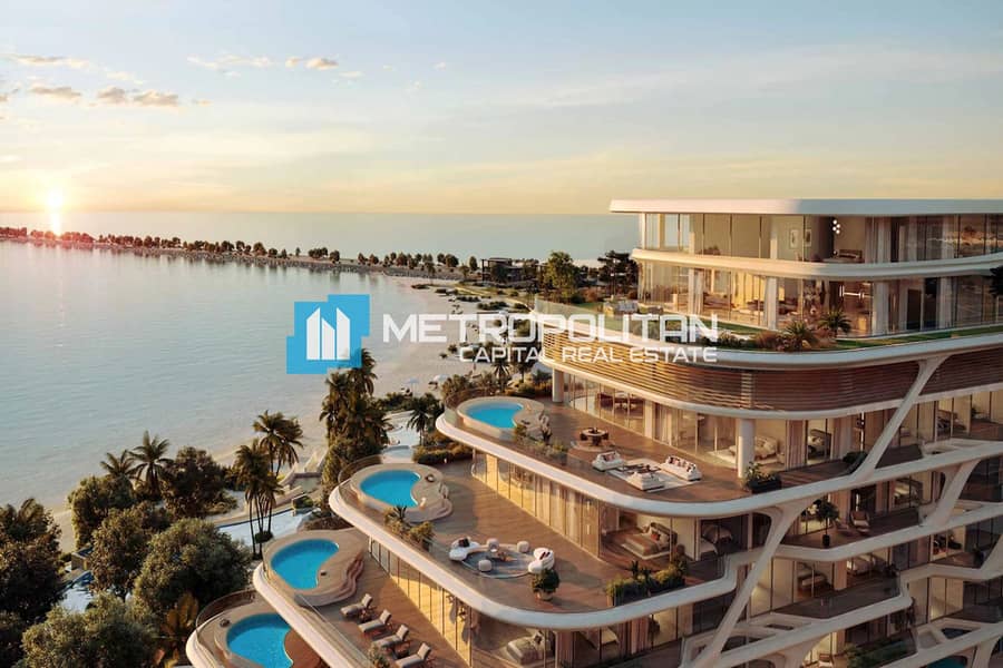 Palace and Canal View | 7% Discount | Waterfront