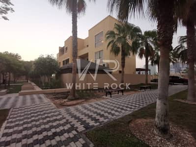 4 Bedroom Townhouse for Sale in Al Raha Gardens, Abu Dhabi - 6c9c10e1-a58a-4826-ae72-af935ddbaced. jpeg