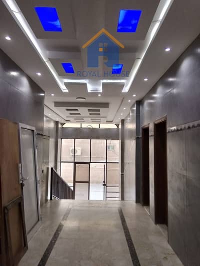مبنى سكني 11 غرف نوم للبيع في أبو شغارة، الشارقة - IMG-20250925-WA0015. jpg