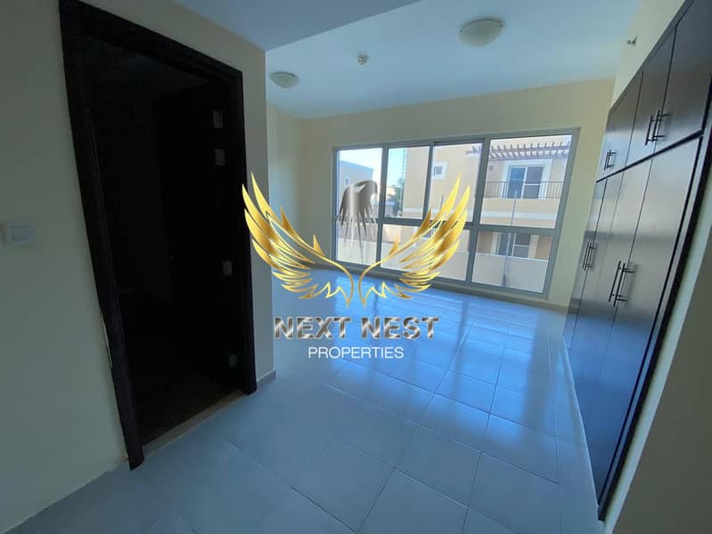 CHILLER FREE 2BHK - PRIME LOCATION - Image 14